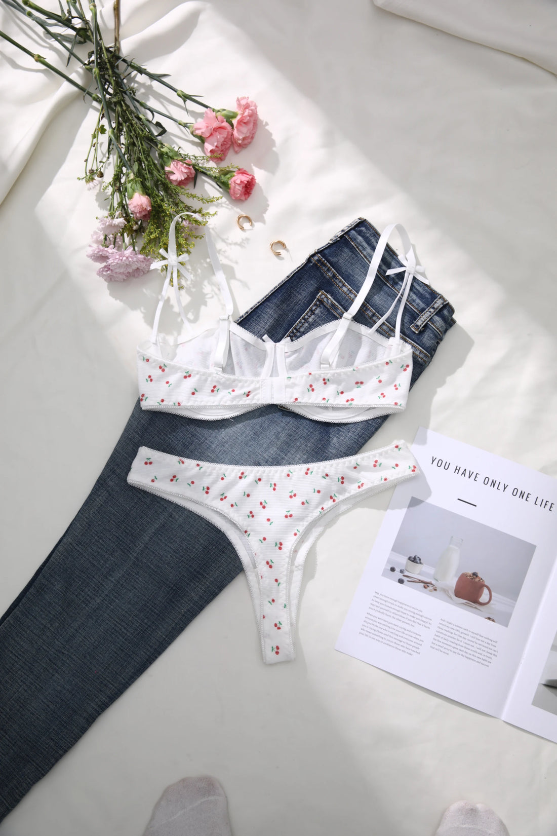 Ladies Summer 2-Piece Set Casual Bra Ensemble including Stripe Cherry Print Comfortable Home Leisure Outfit