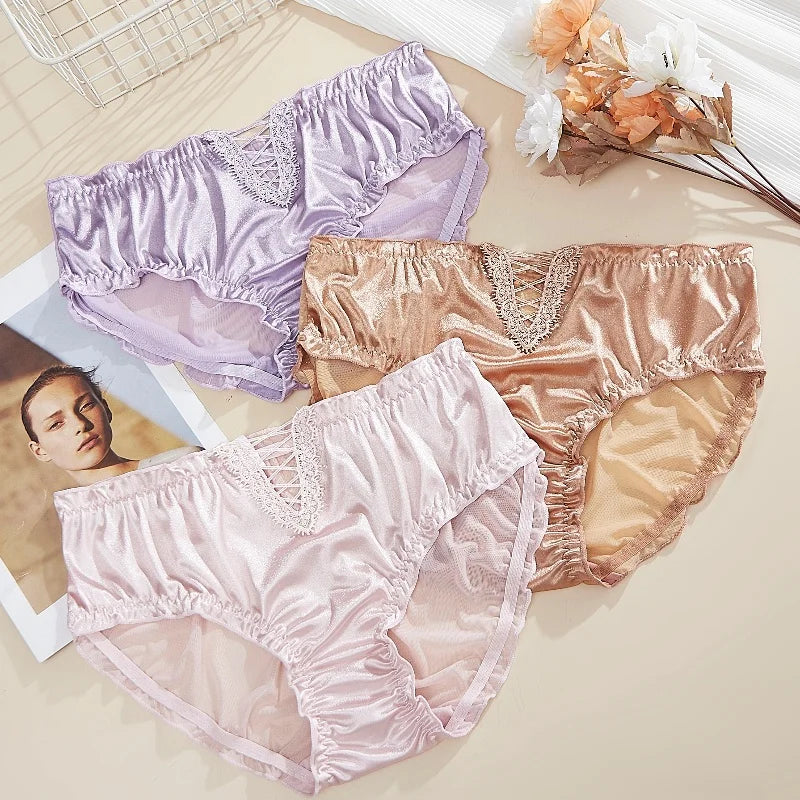 New Satin Panties Women High End Ice Silk Briefs Sexy Hollow Lace Summer Breathable Underwear Seamless Underpants Lingerie